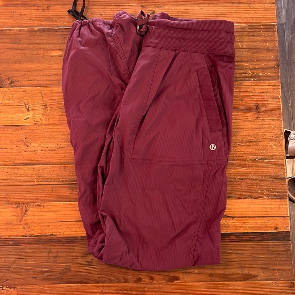 Studio Pant Jogger - Size 6.